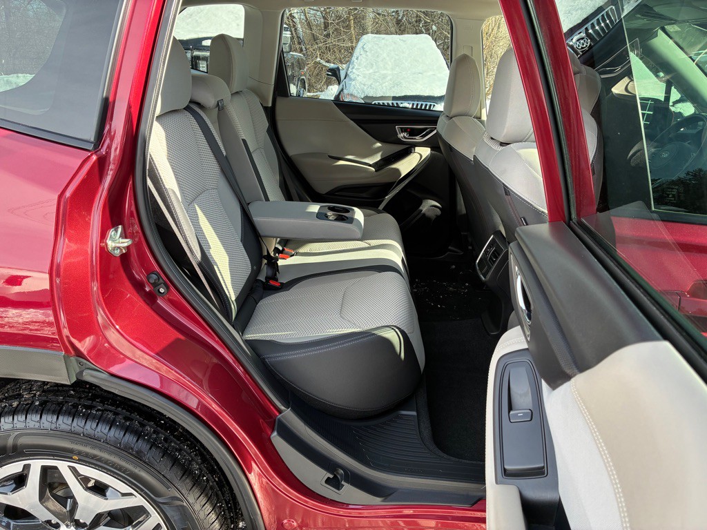 2021 Subaru Forester Image 34