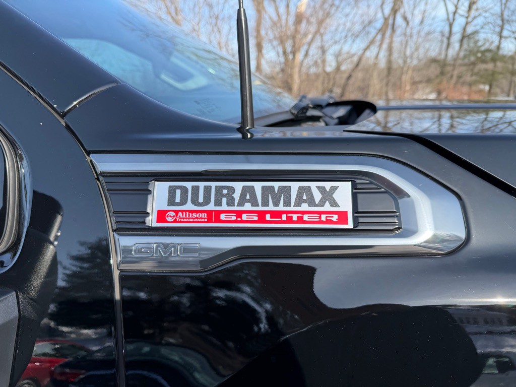 2023 GMC Sierra Image 11