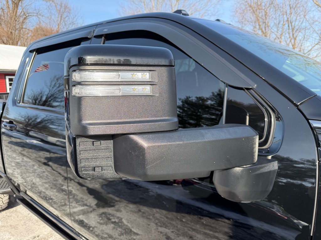 2023 GMC Sierra Image 13