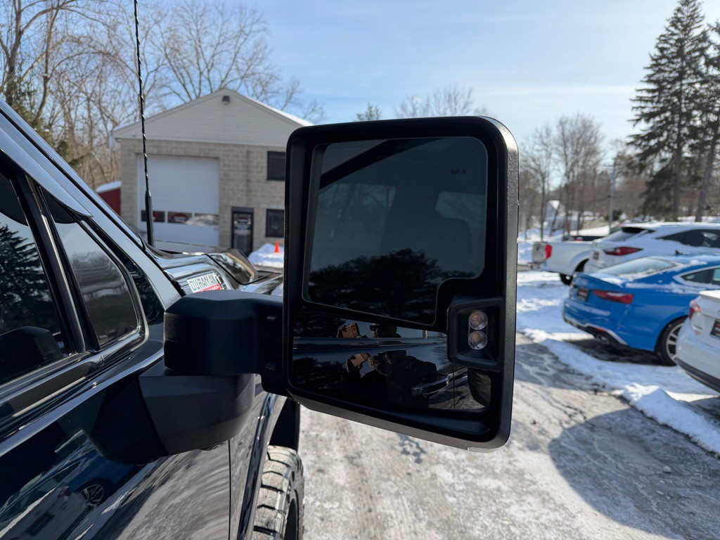 2023 GMC Sierra Image 14