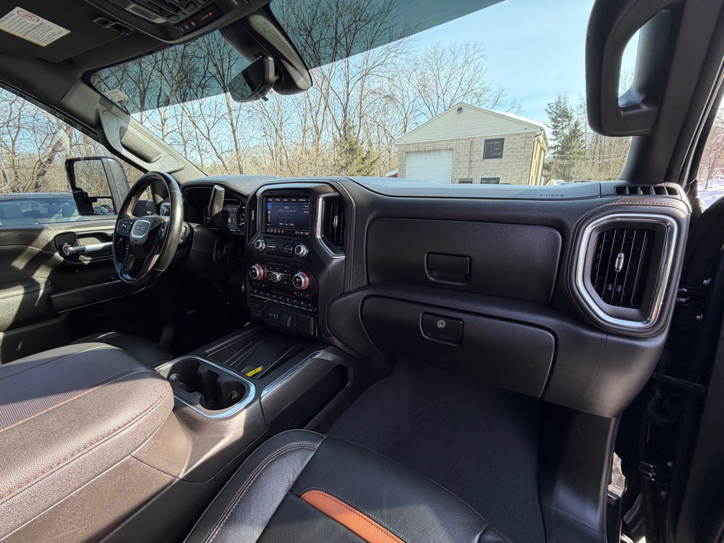 2023 GMC Sierra Image 17