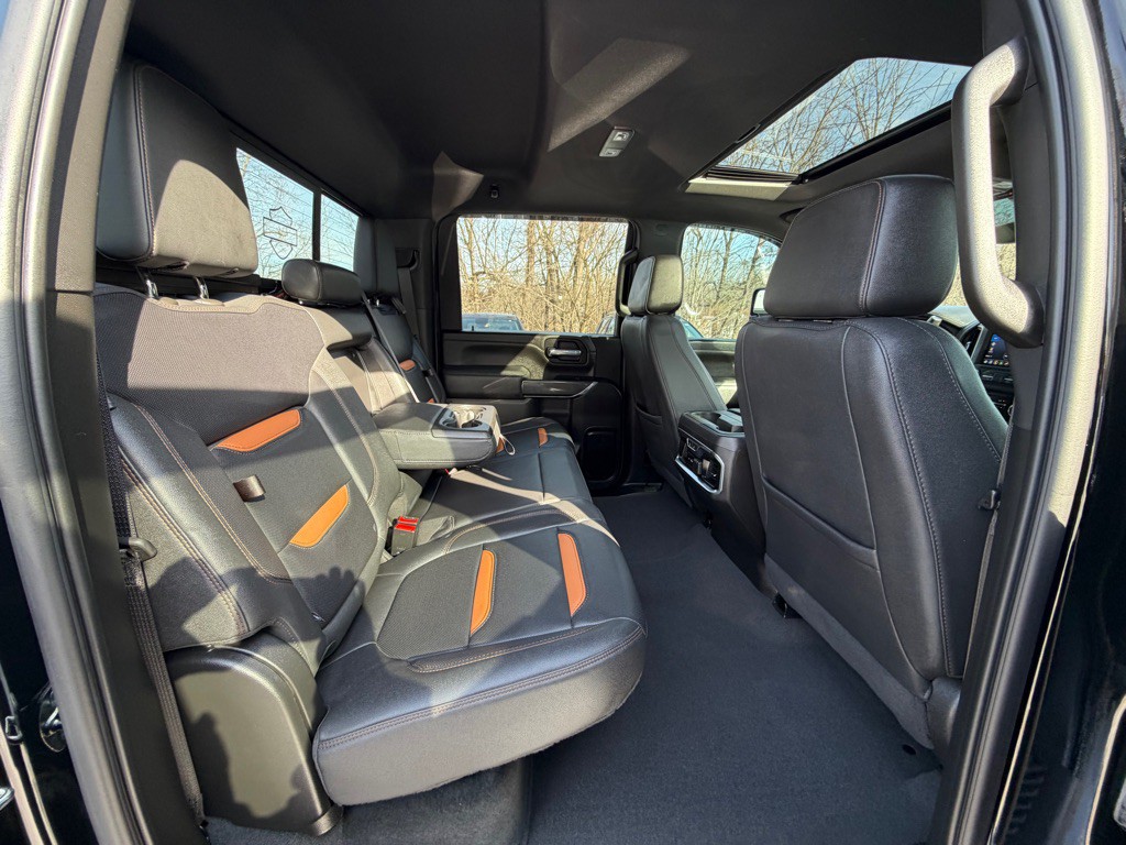 2023 GMC Sierra Image 19