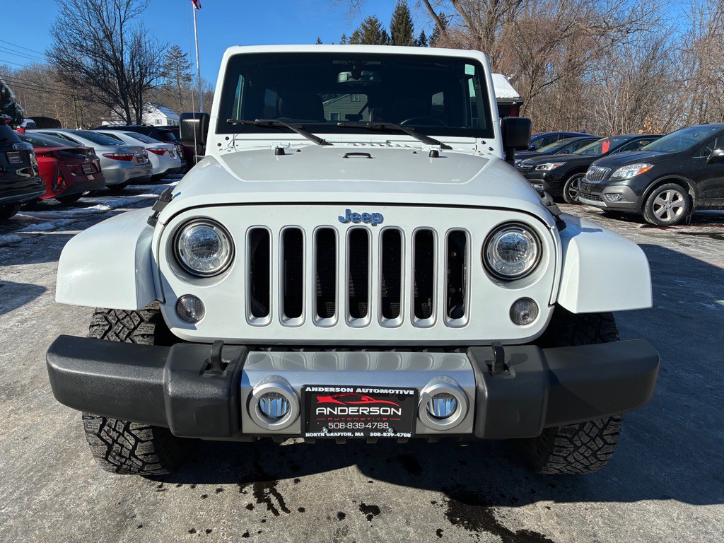 2017 Jeep Wrangler Unlimited Image 3