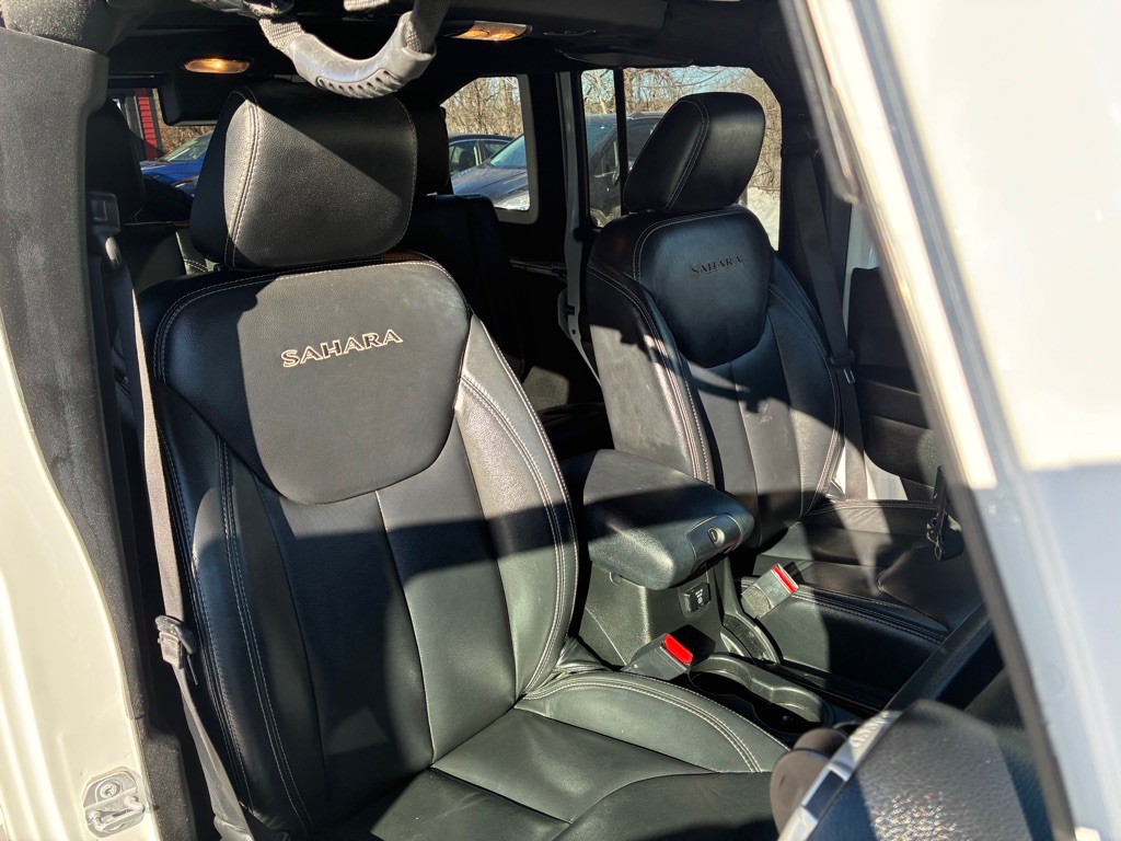 2017 Jeep Wrangler Unlimited Image 19