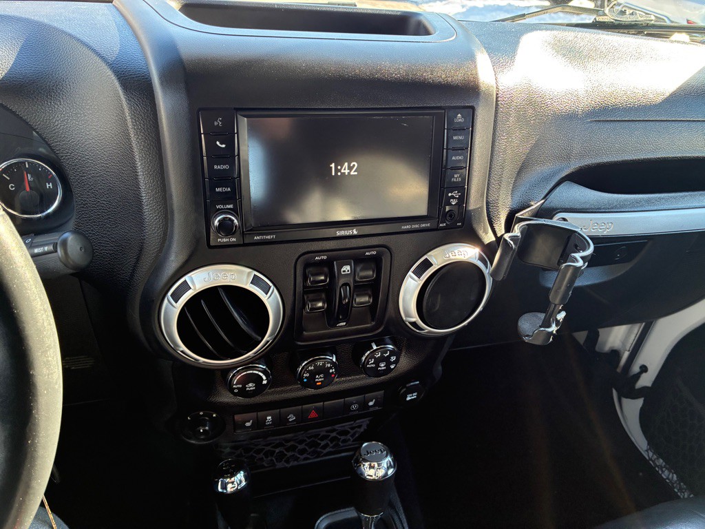 2017 Jeep Wrangler Unlimited Image 24