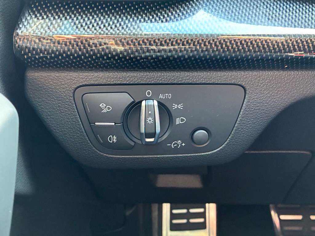 2023 Audi Q5 Image 40