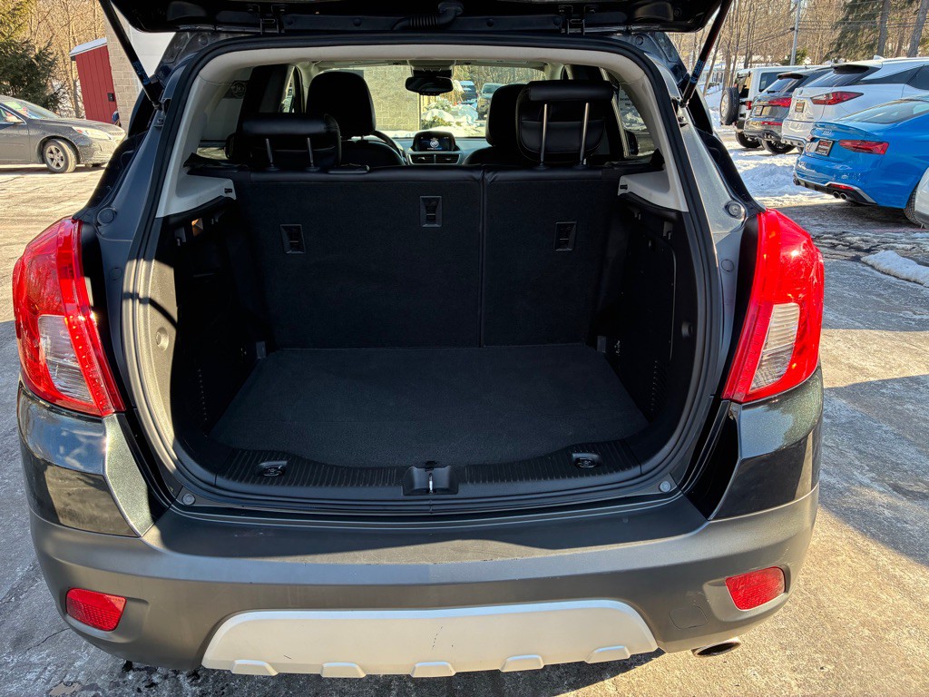 2016 Buick Enclave Image 9