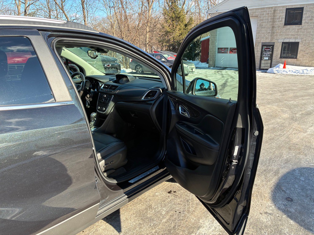 2016 Buick Enclave Image 12