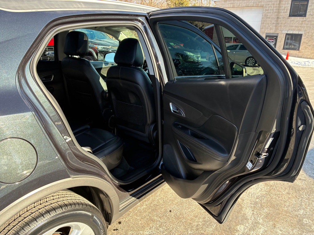 2016 Buick Enclave Image 13