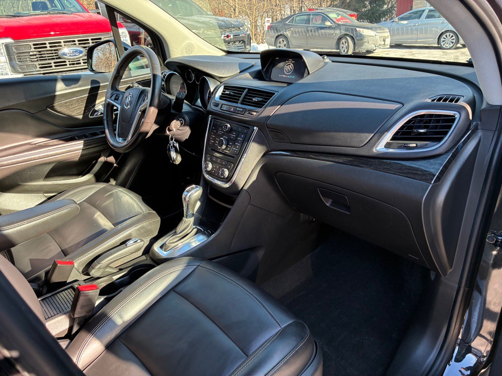 2016 Buick Enclave Image 33