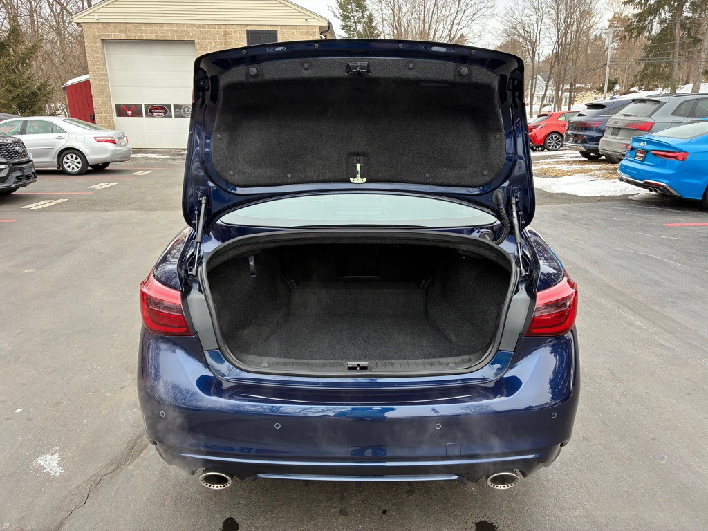 2021 INFINITI Q50 Image 11