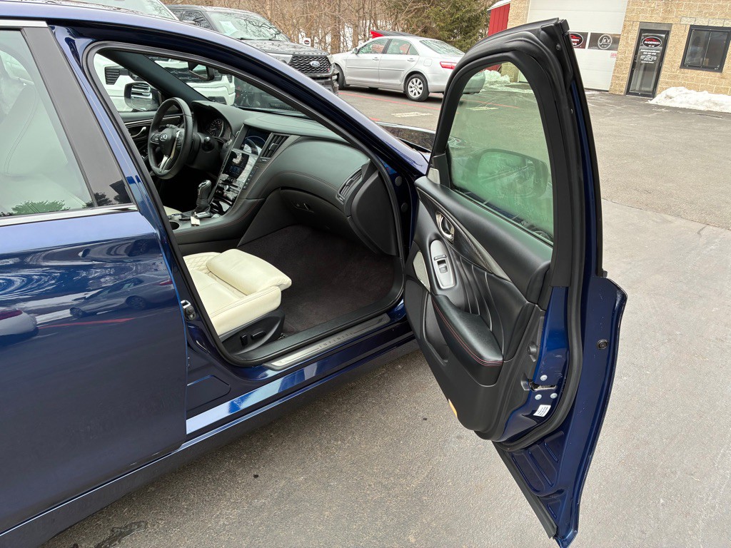 2021 INFINITI Q50 Image 14