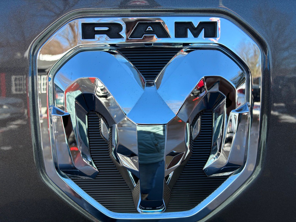 2020 RAM 2500 Image 44