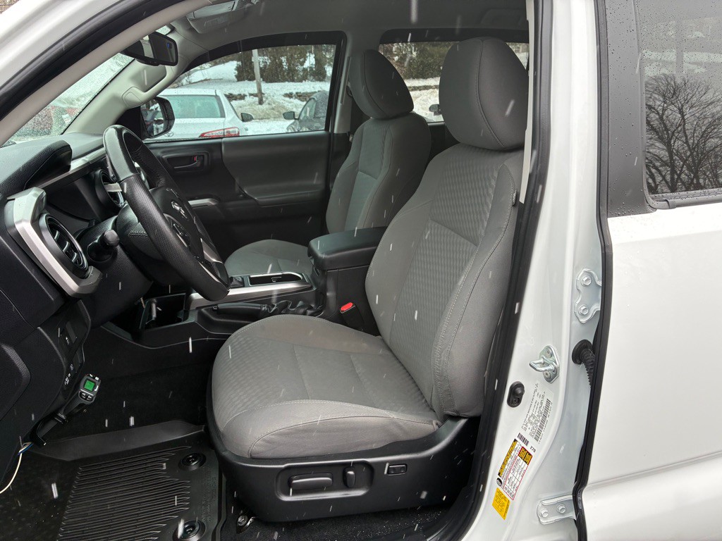 2022 Toyota Tacoma Image 24