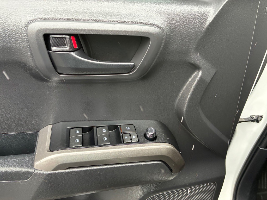 2022 Toyota Tacoma Image 25
