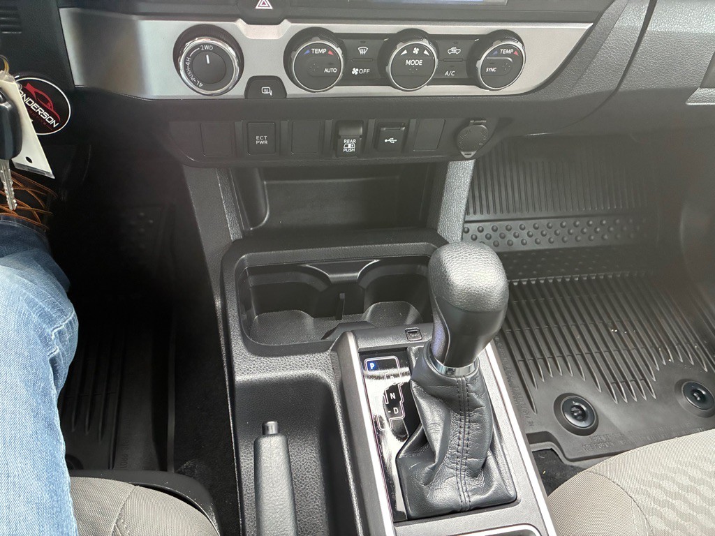 2022 Toyota Tacoma Image 33