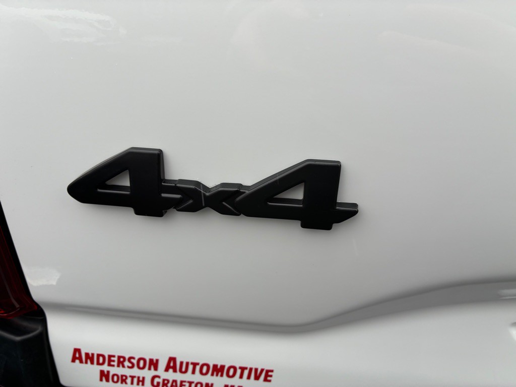 2022 Toyota Tacoma Image 40