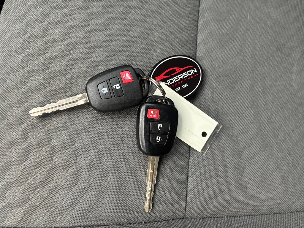 2022 Toyota Tacoma Image 42