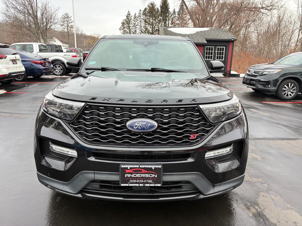 2021 Ford Explorer Image 3