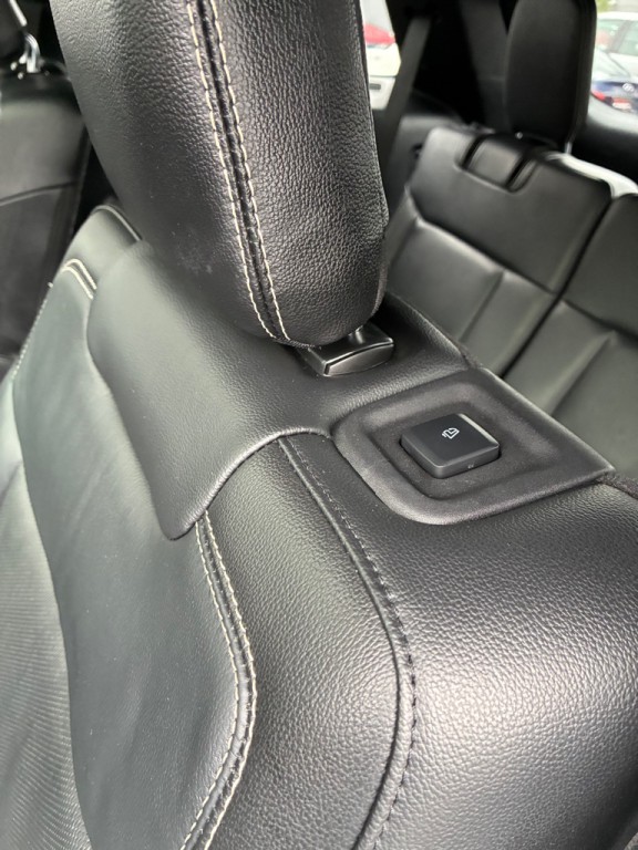 2021 Ford Explorer Image 14