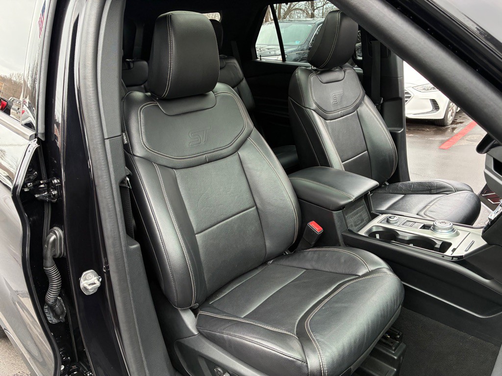 2021 Ford Explorer Image 23