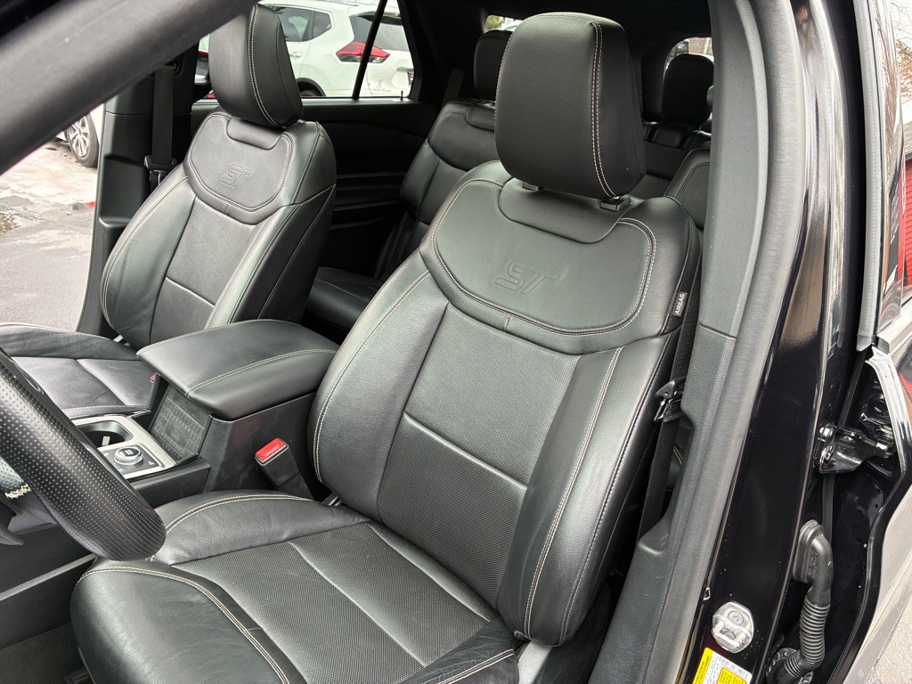 2021 Ford Explorer Image 24