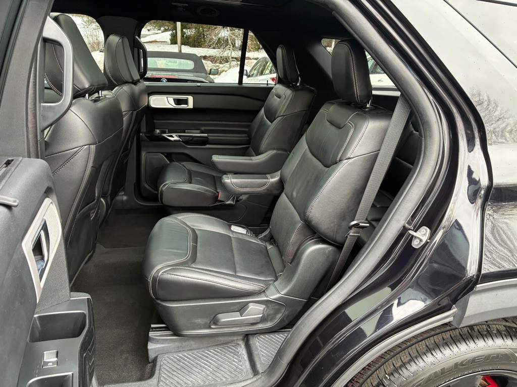 2021 Ford Explorer Image 26