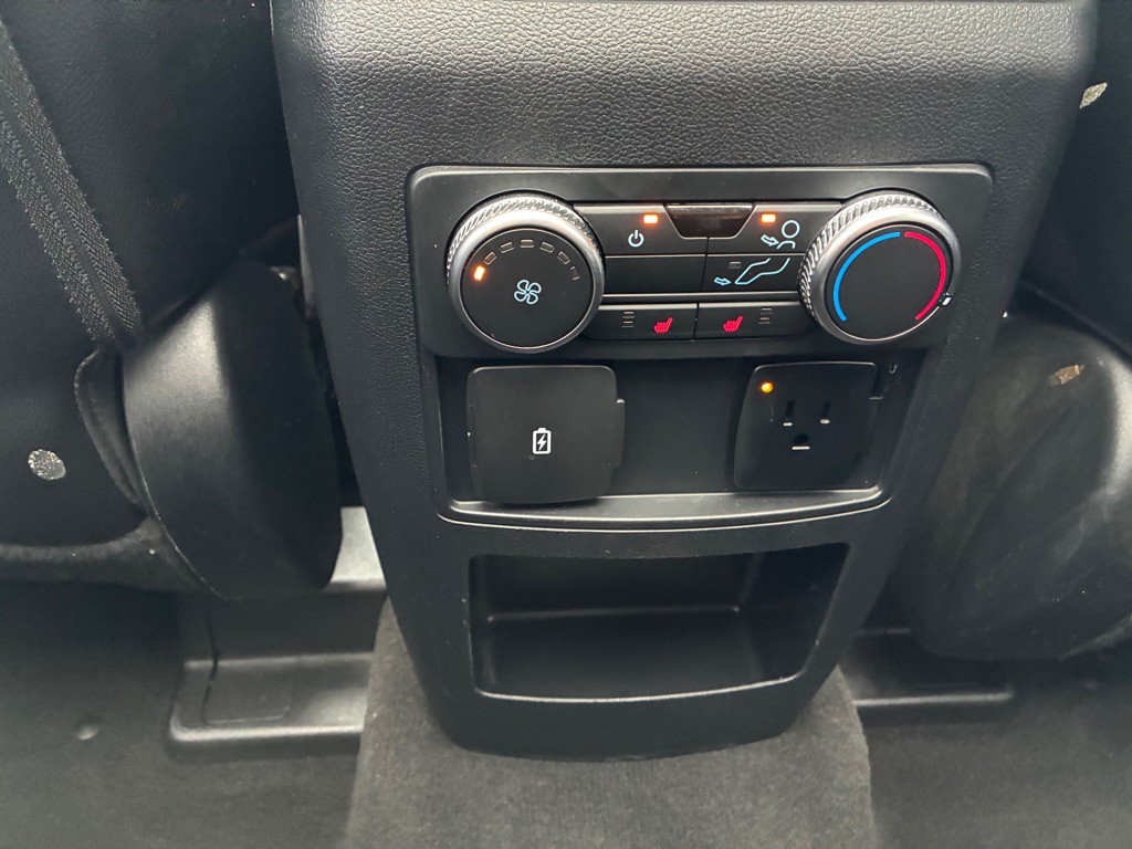 2021 Ford Explorer Image 31