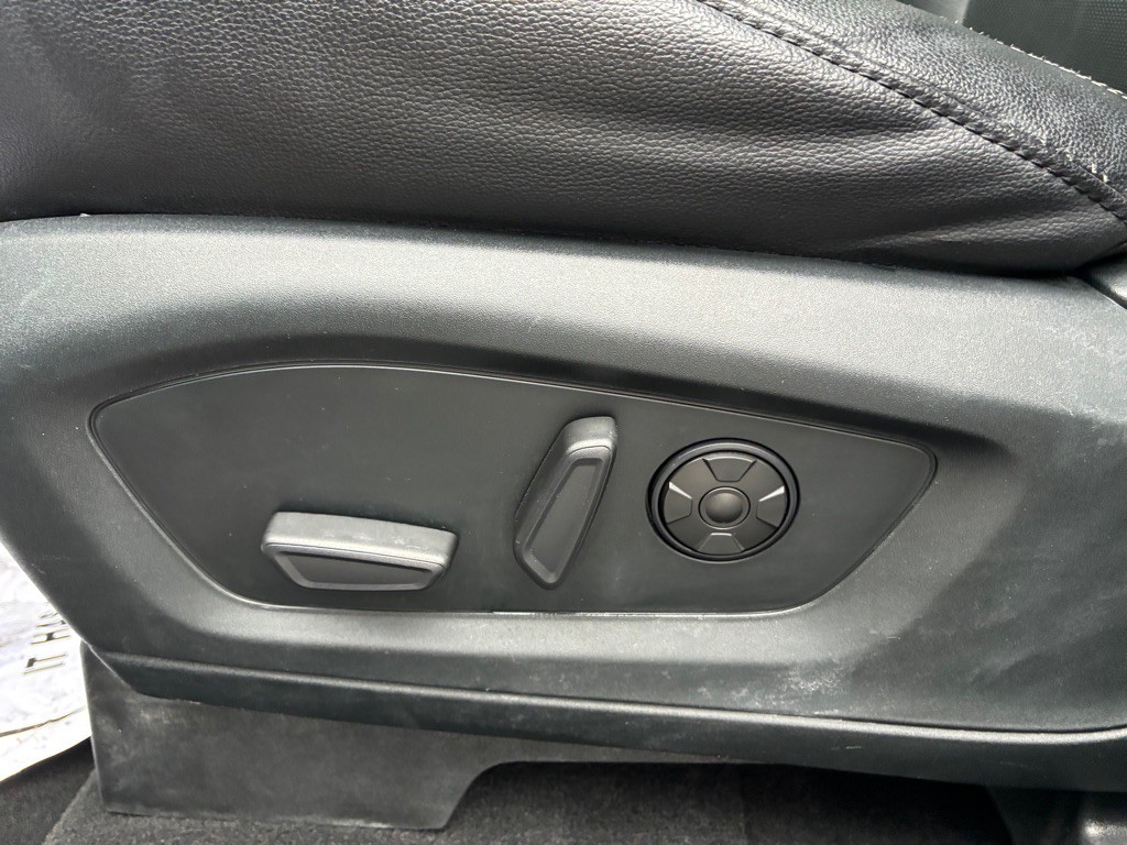 2021 Ford Explorer Image 44