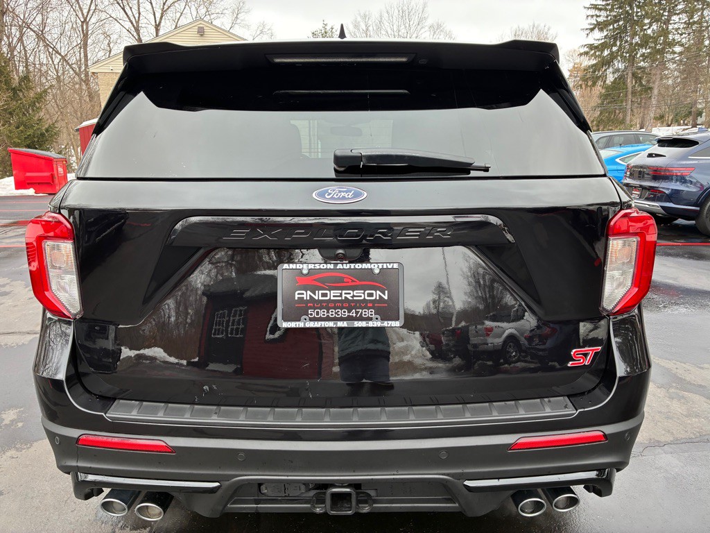 2021 Ford Explorer Image 47