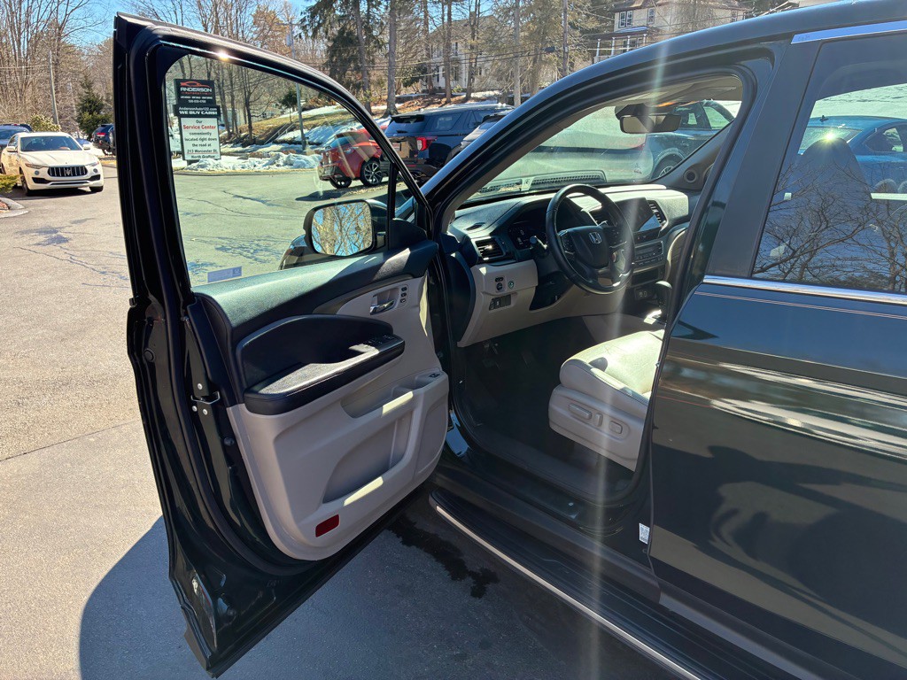 2019 Honda Pilot Image 12