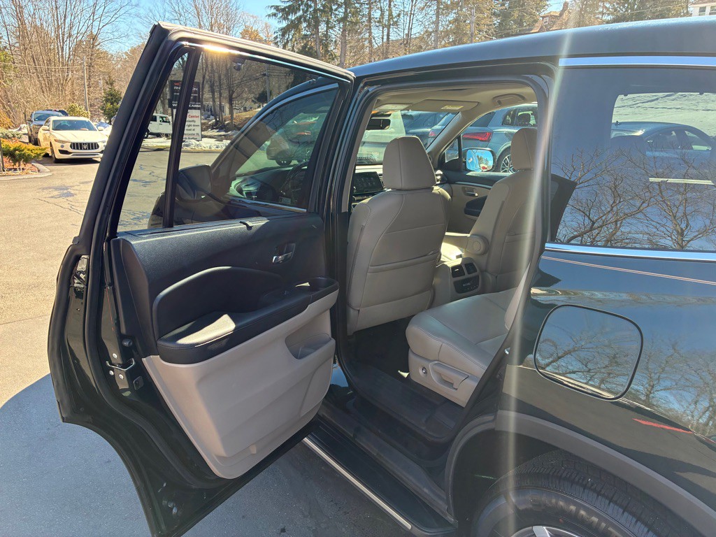 2019 Honda Pilot Image 13
