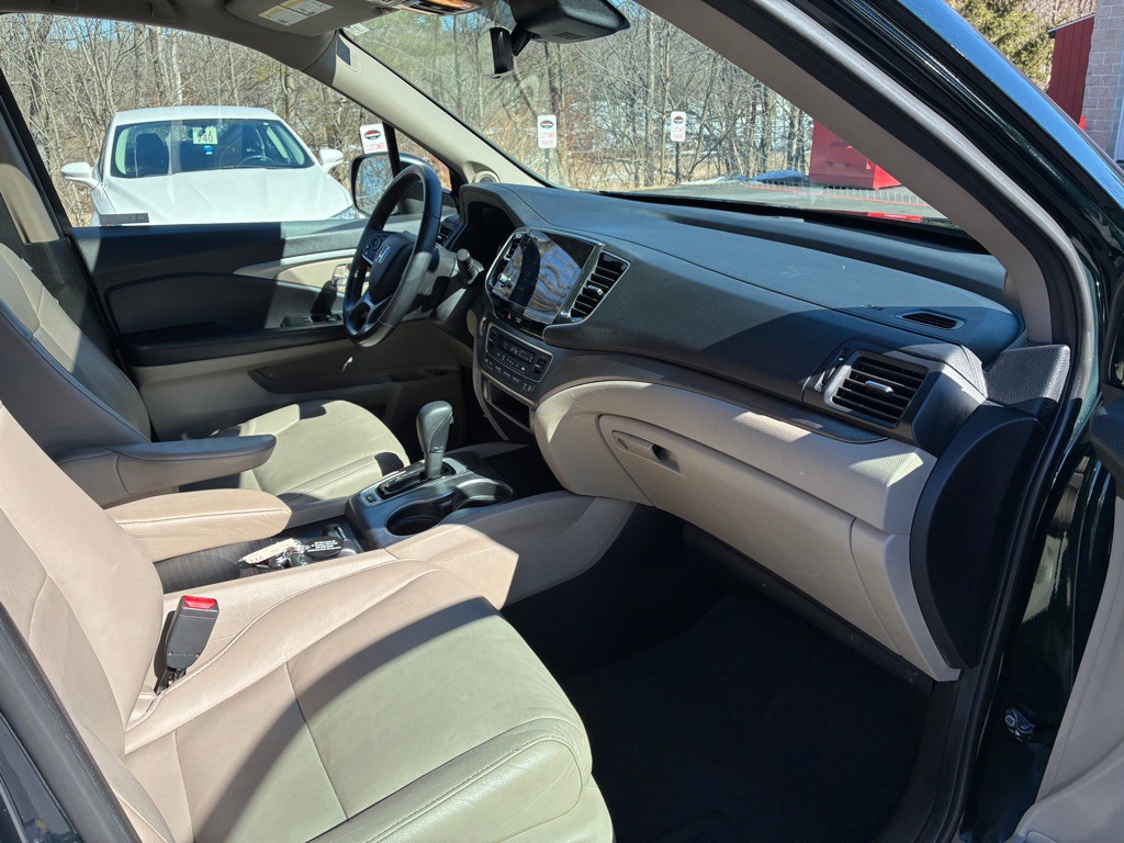 2019 Honda Pilot Image 25