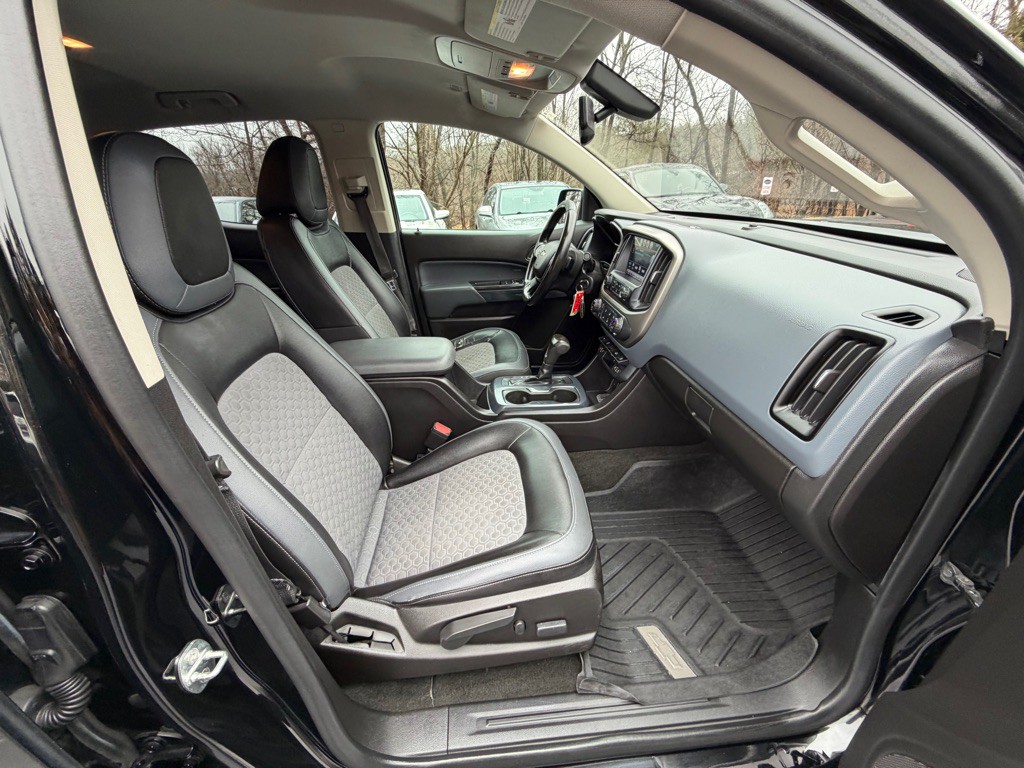 2016 Chevrolet Colorado Image 8