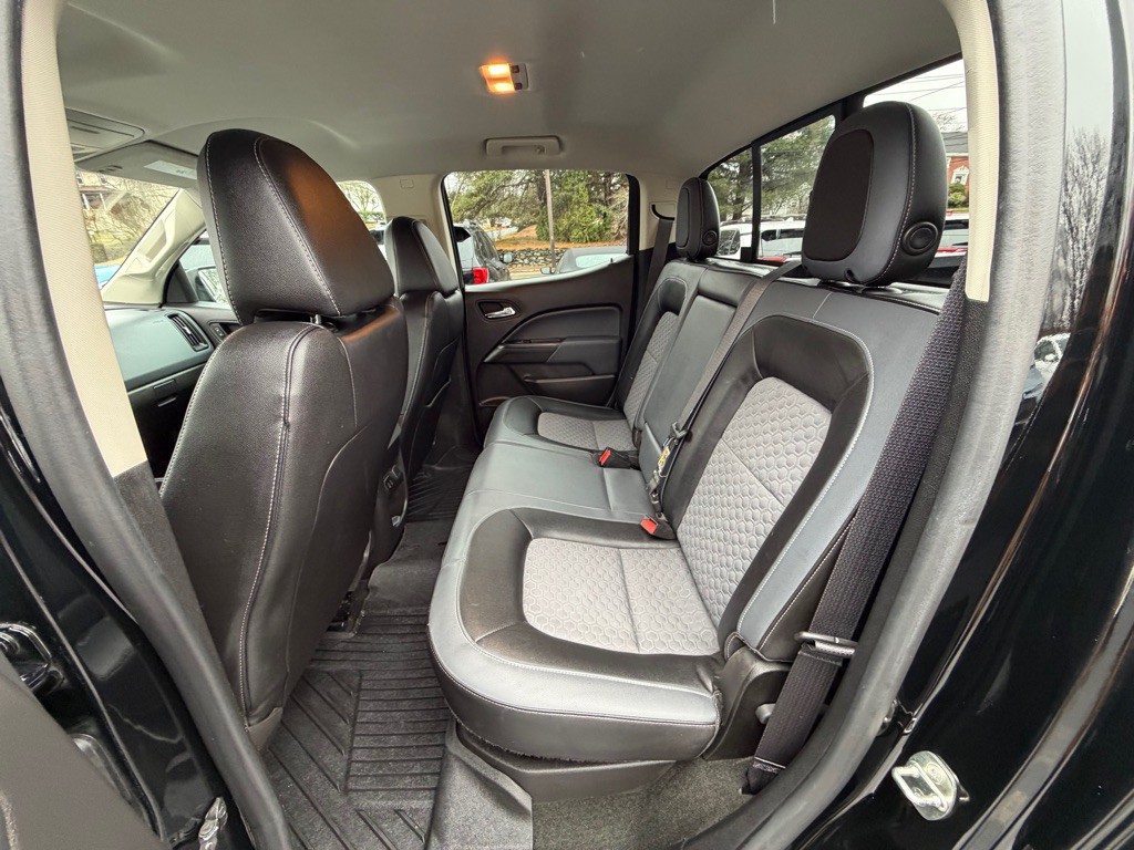 2016 Chevrolet Colorado Image 17