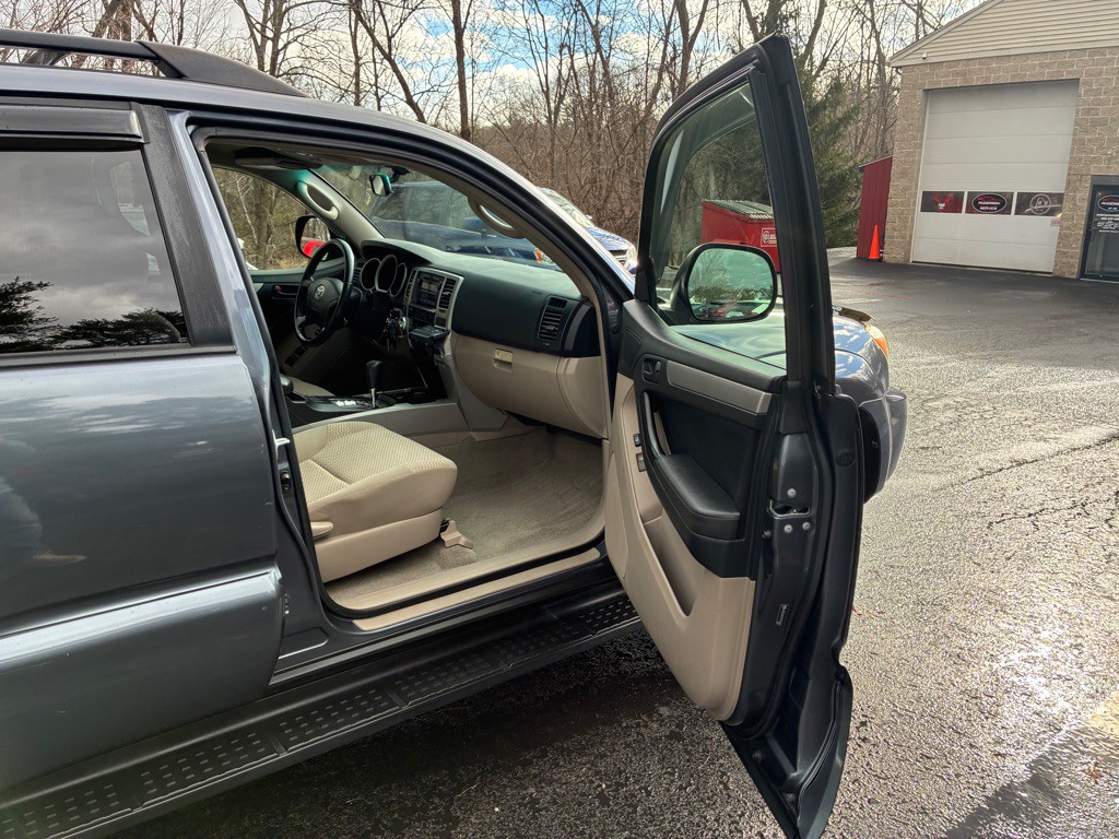 2007 Toyota 4Runner Image 12