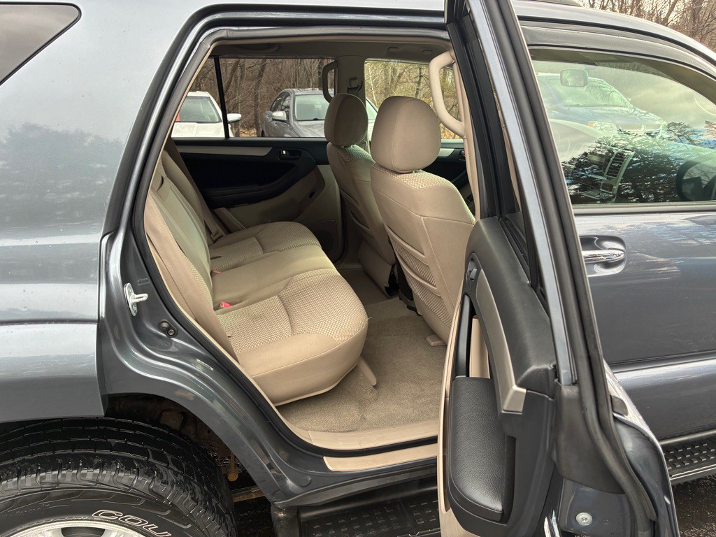 2007 Toyota 4Runner Image 24