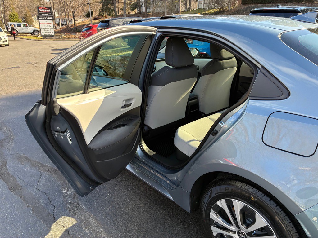 2022 Toyota Corolla Image 13