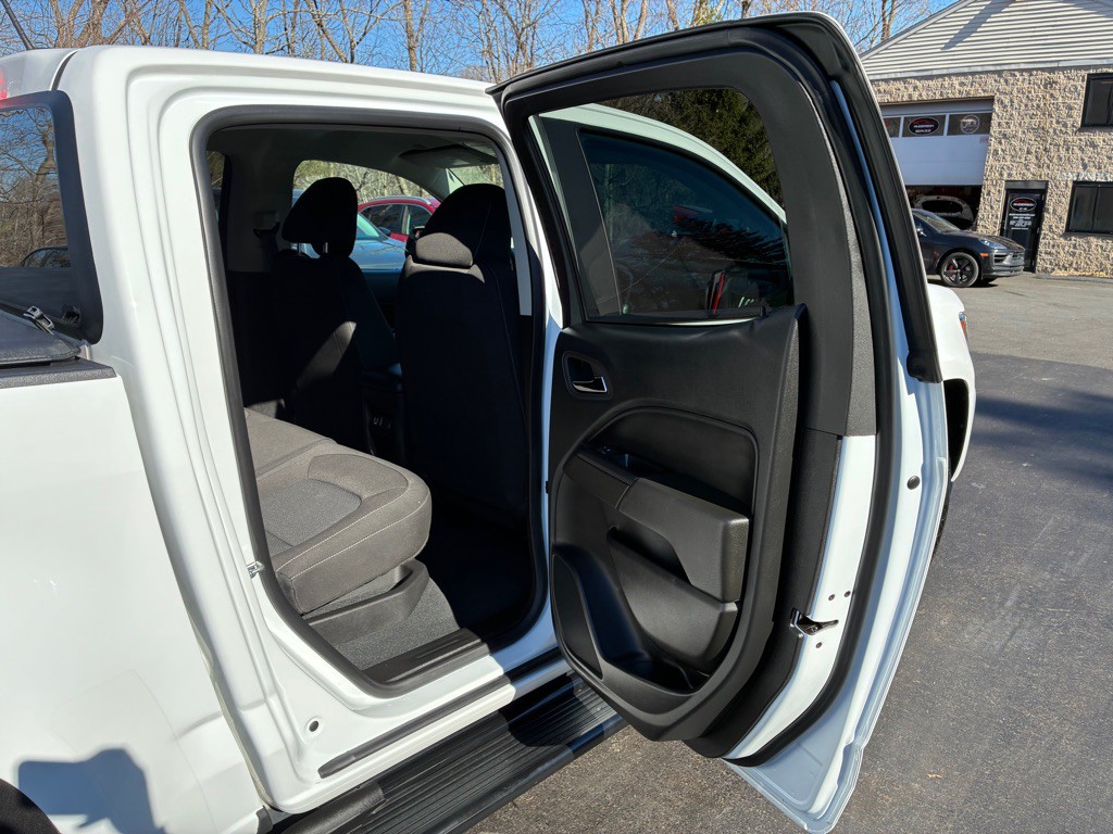 2022 Chevrolet Colorado Image 16