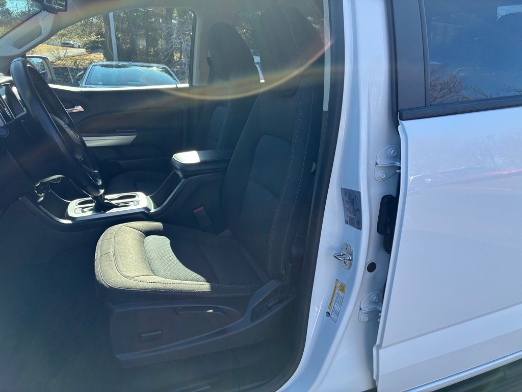 2022 Chevrolet Colorado Image 25