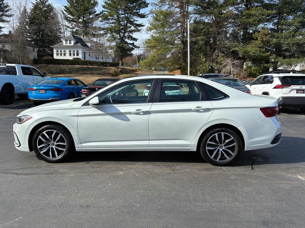 2025 Volkswagen Jetta Image 11