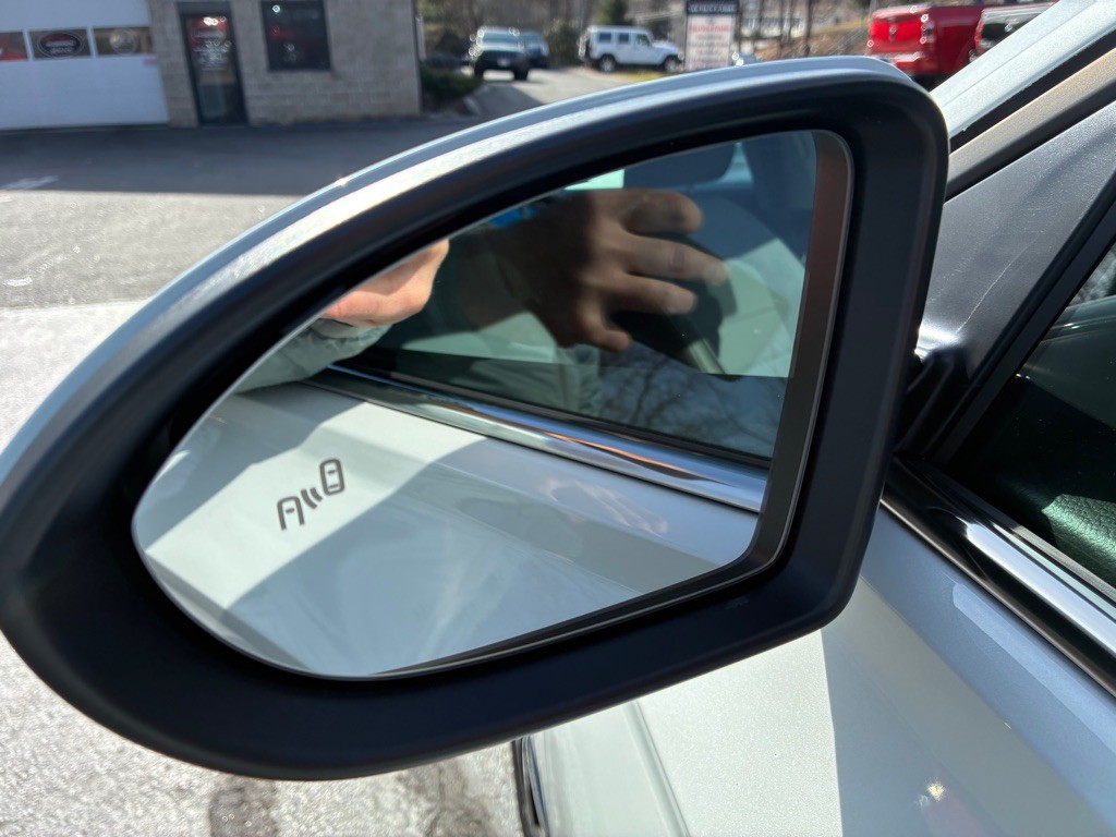 2025 Volkswagen Jetta Image 36