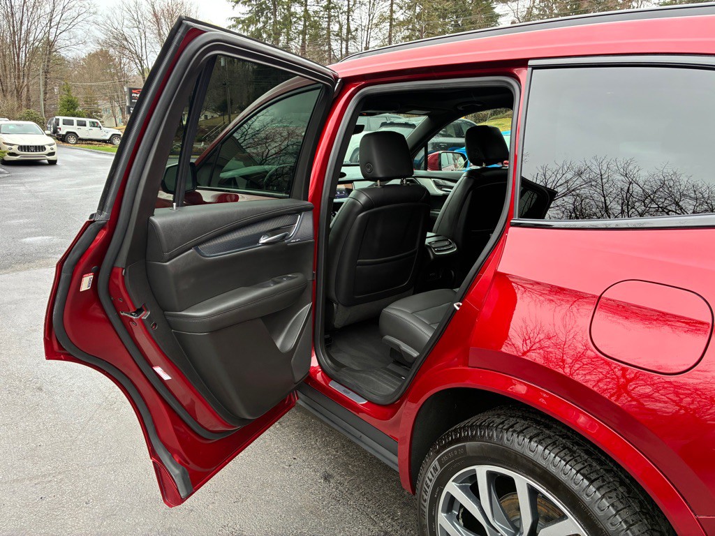 2023 Cadillac XT6 Image 16