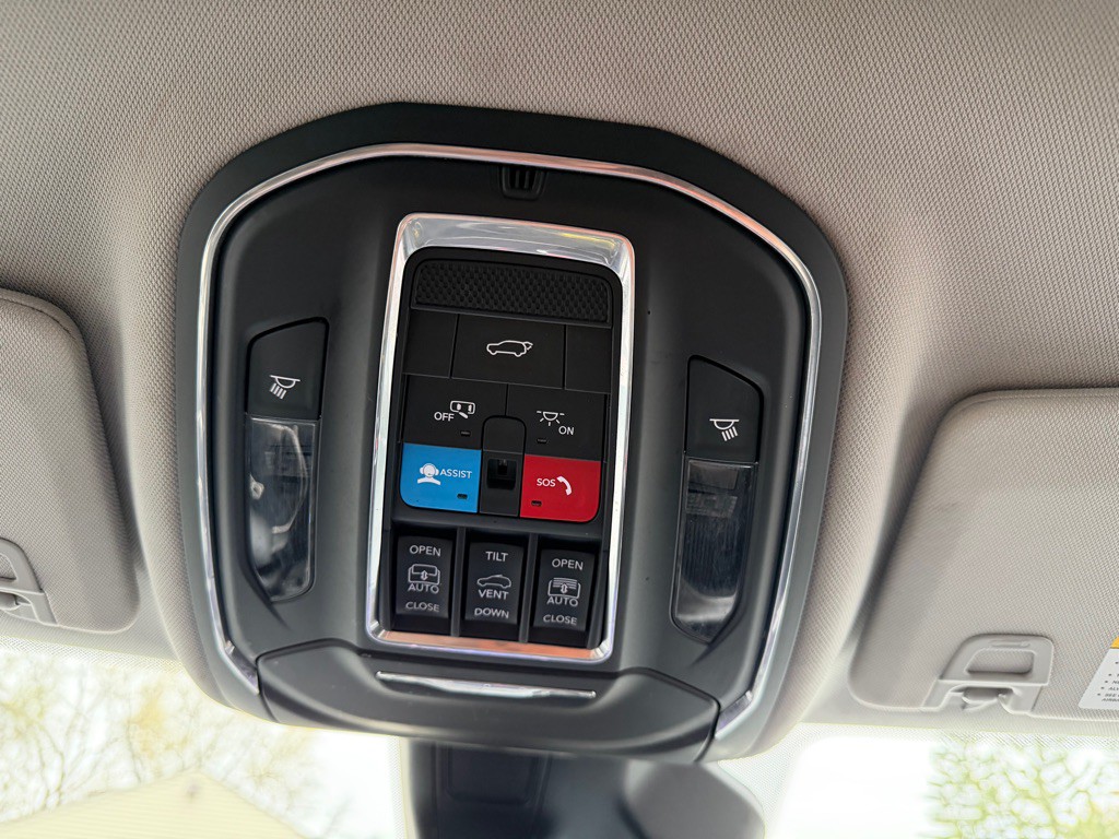2021 Jeep Grand Cherokee Image 33