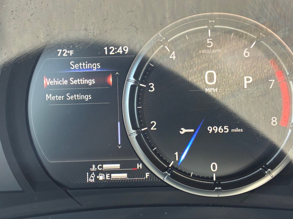 2022 Lexus IS Image 34