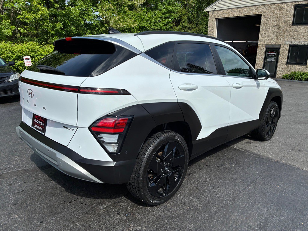 2024 Hyundai Kona Image 7