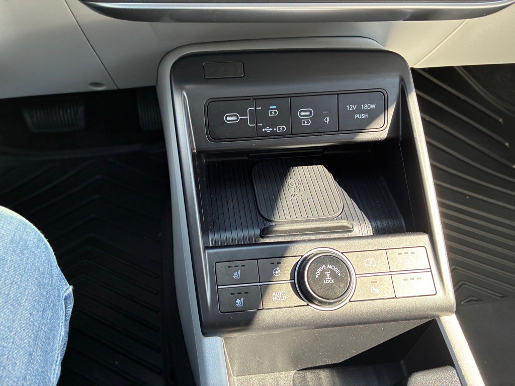 2024 Hyundai Kona Image 31