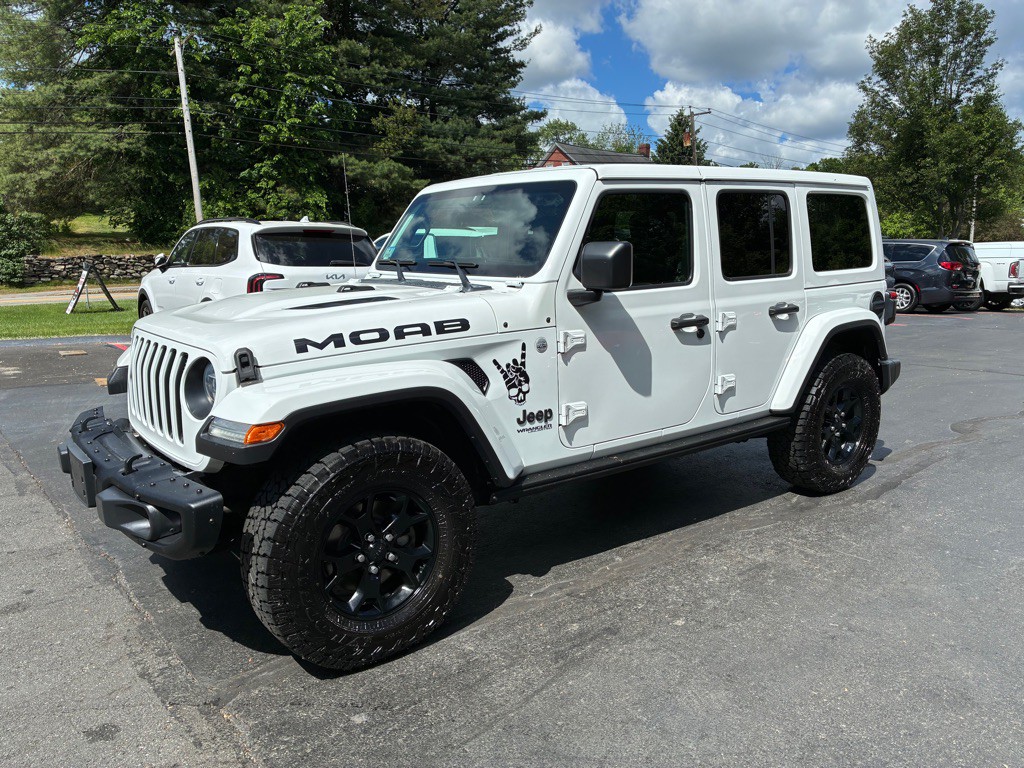 2019 Jeep Wrangler Unlimited Image 2