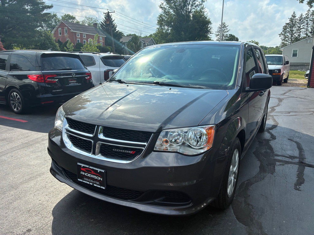 2019 Dodge Grand Caravan Image 3