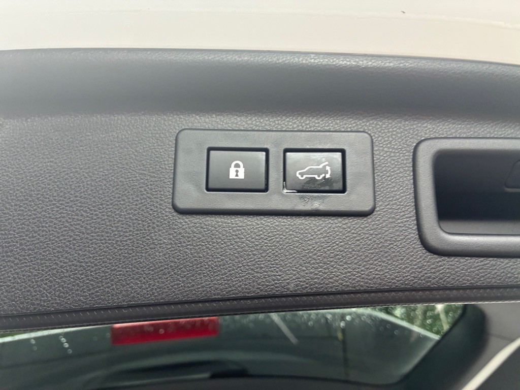 2021 Subaru Forester Image 12